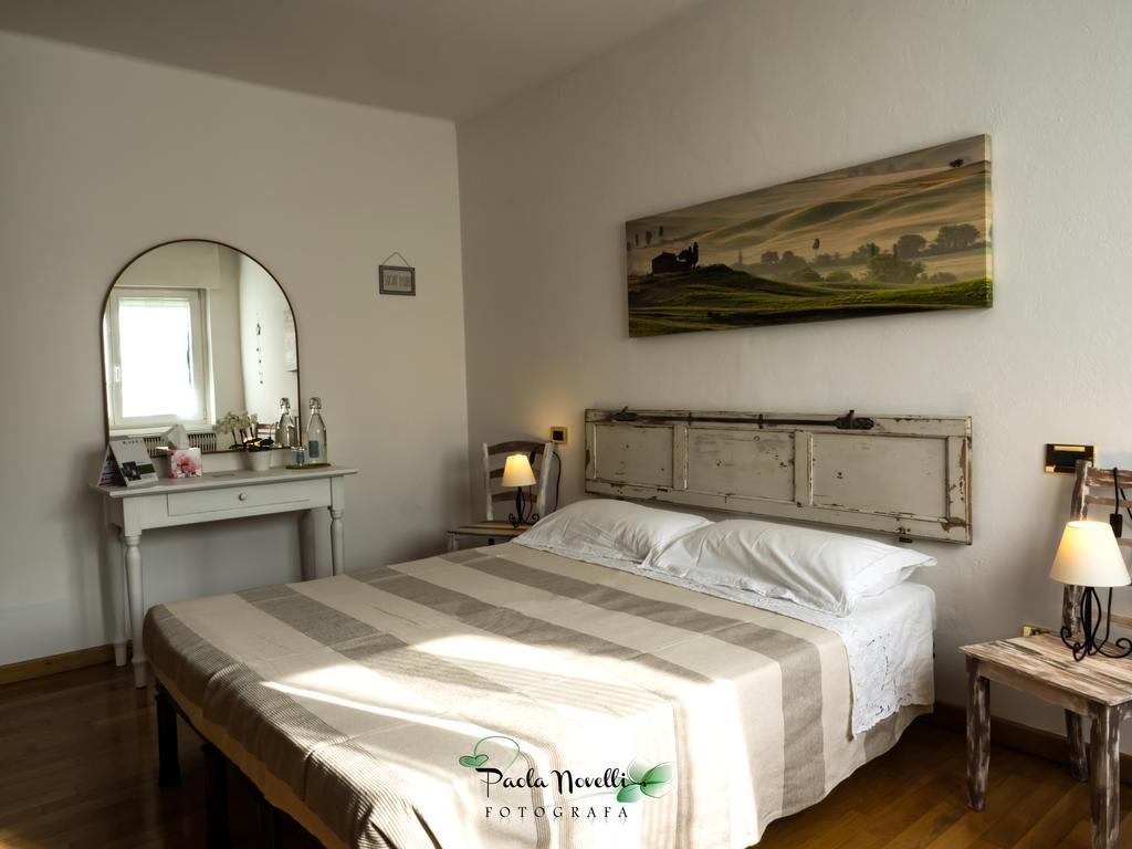 Bed And Breakfast Anna Isera Exteriör bild